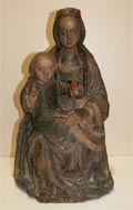 Statue de la Vierge  l'Enfant, en bois peint, du dbut du XVIIe sicle